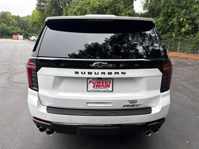 Used 2026 Chevrolet Suburban RST AWD/4WD image 4