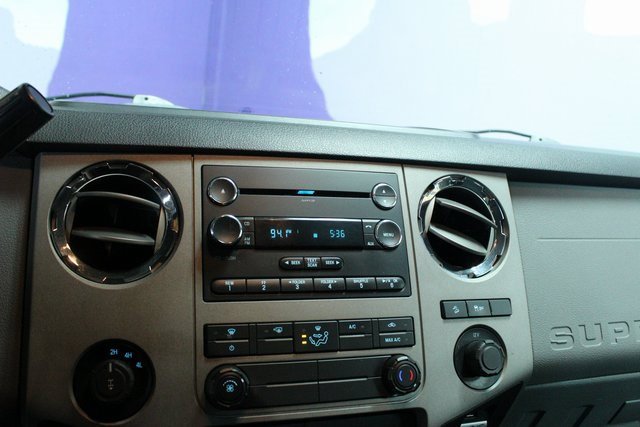 Used 2016 Ford F250 XLT w/ XLT Interior Package image 17