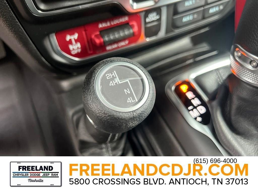 New 2025 Jeep Gladiator Willys image 17