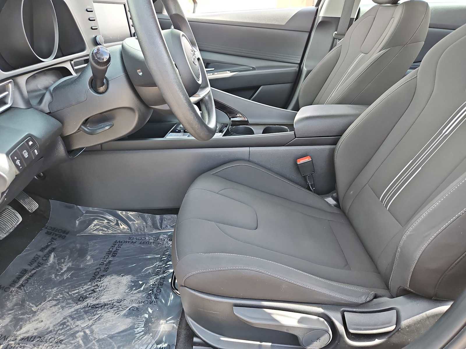 Certified 2023 Hyundai Elantra Blue FWD image 16