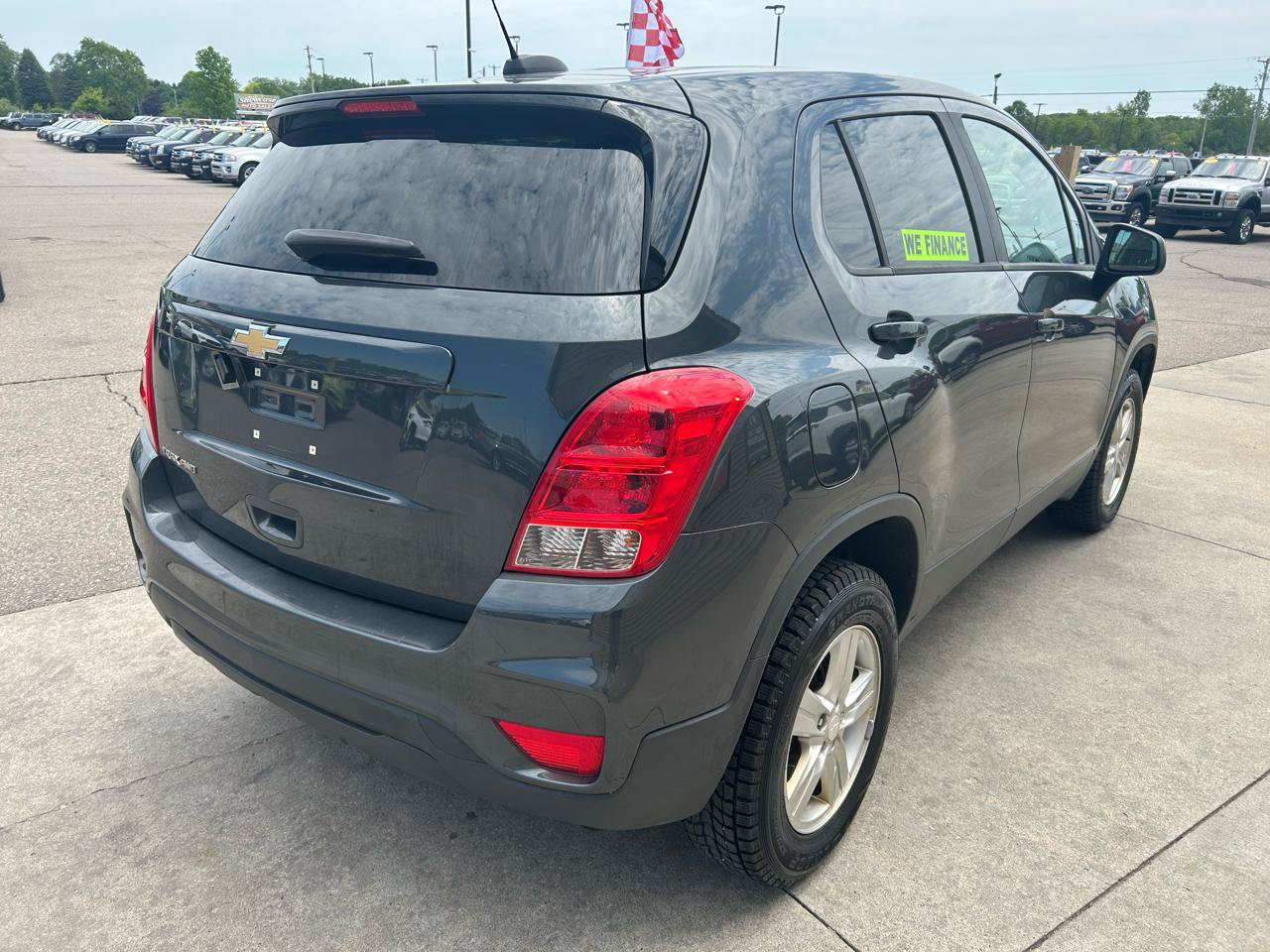 Used 2020 Chevrolet Trax LS w/ Tint and Cruise Package AWD/4WD image 5