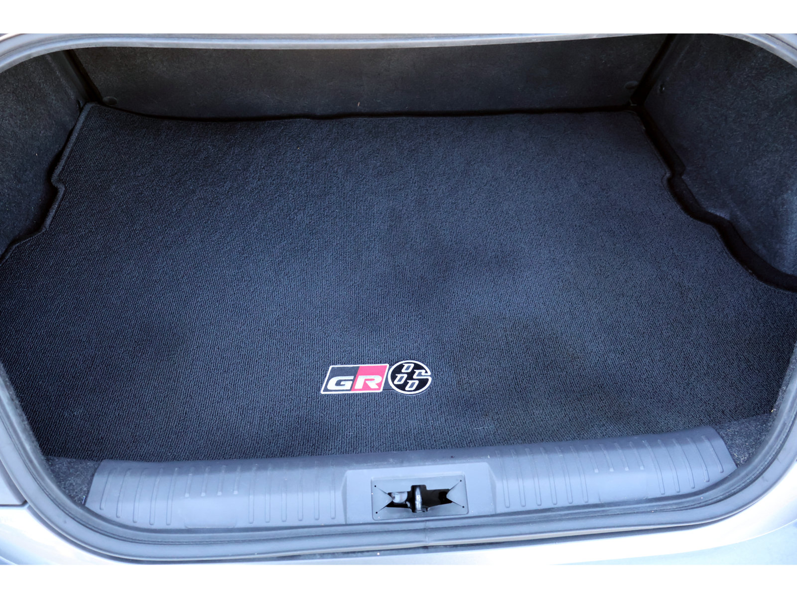 Used 2022 Toyota GR86 RWD image 17
