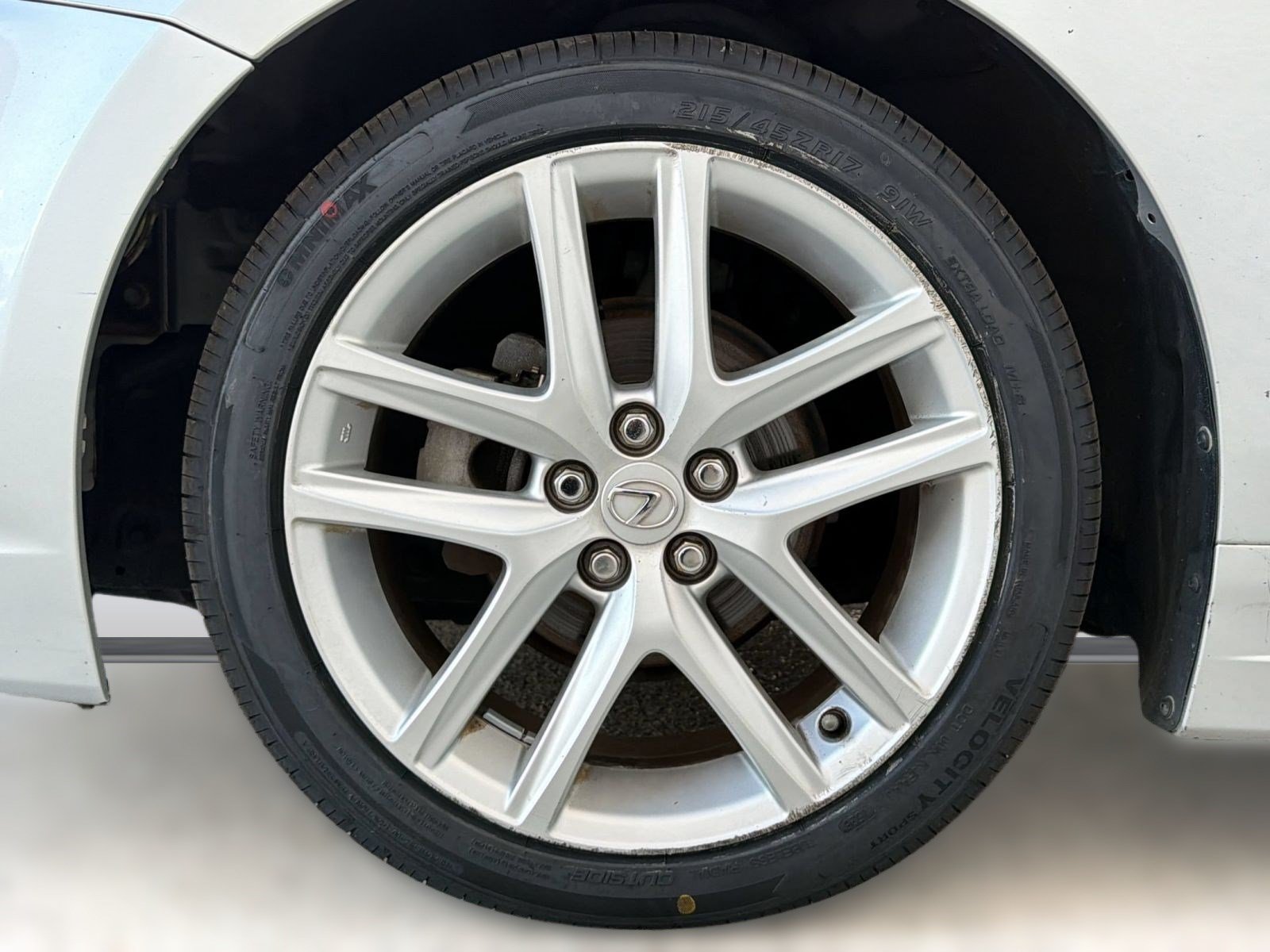 Used 2015 Lexus CT 200h w/ Navigation Package FWD image 13