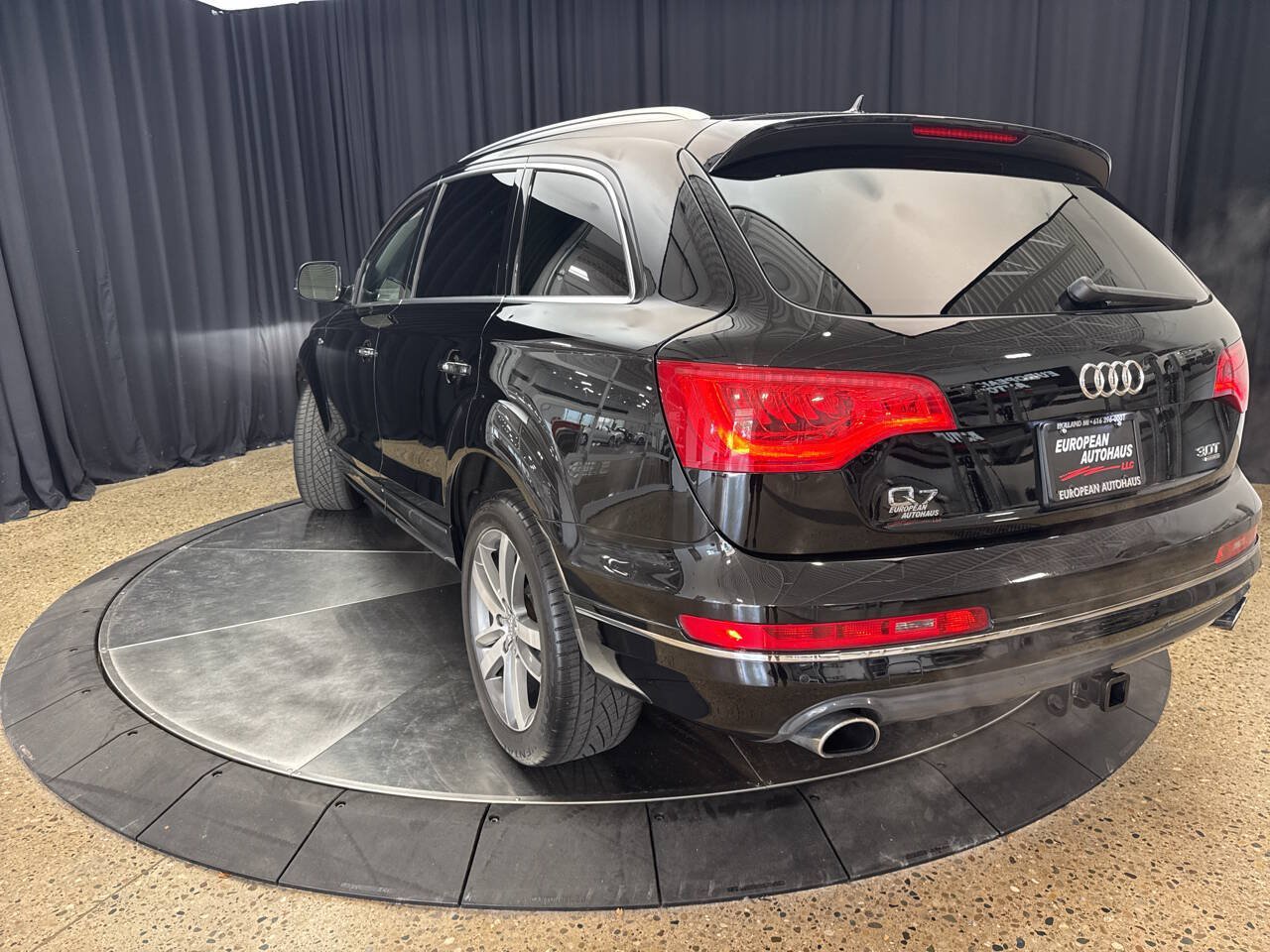 Used 2015 Audi Q7 3.0T Premium Plus w/ Premium Plus Package AWD/4WD image 4