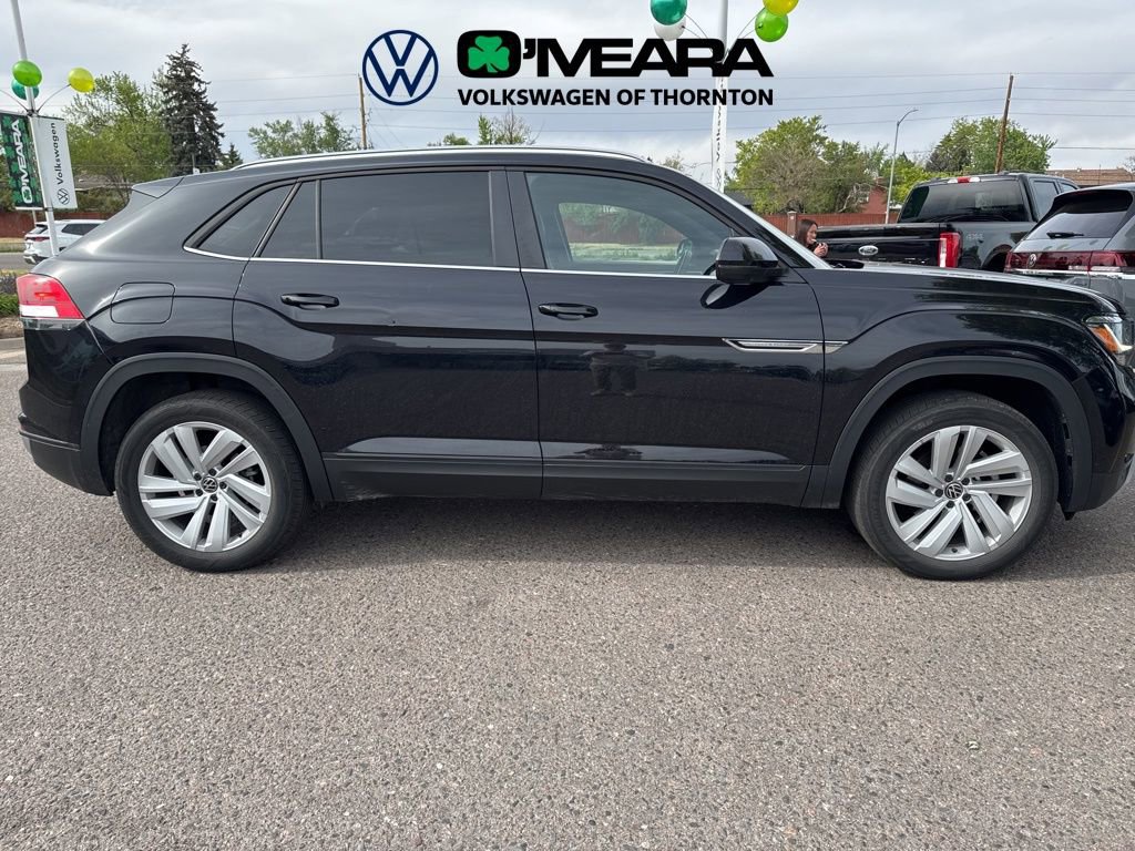 Used 2023 Volkswagen Atlas Cross Sport SE AWD/4WD image 4