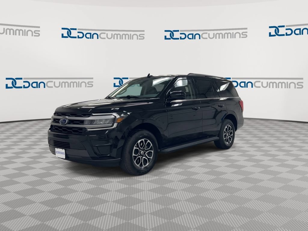 Used 2024 Ford Expedition XLT AWD/4WD image 4