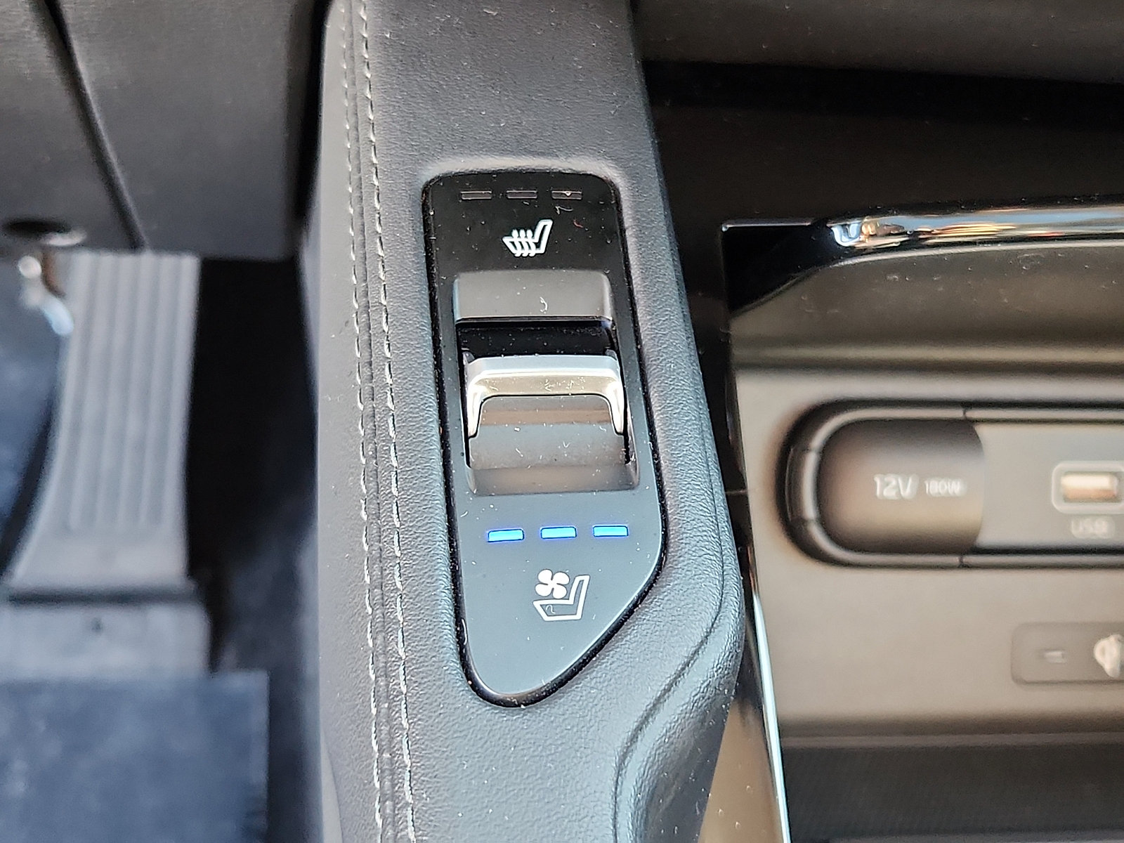 Used 2020 Kia Telluride EX AWD/4WD image 24