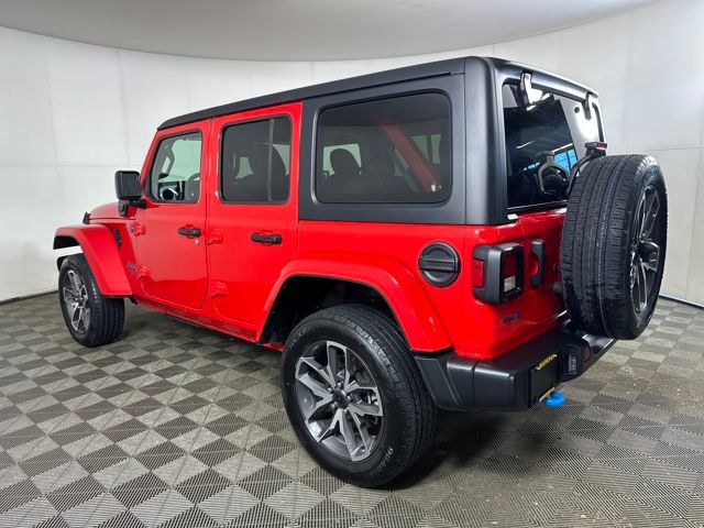 Used 2024 Jeep Wrangler Unlimited w/ Convenience Group image 5