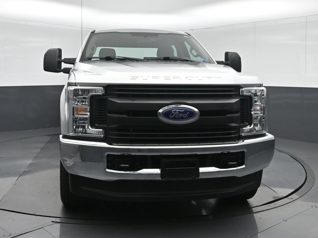 Used 2018 Ford F250 XL w/ XL Value Package AWD/4WD image 2
