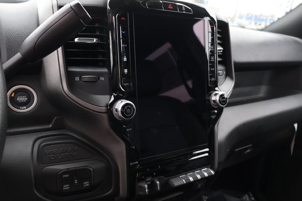 Used 2025 RAM 2500 Tradesman AWD/4WD image 12