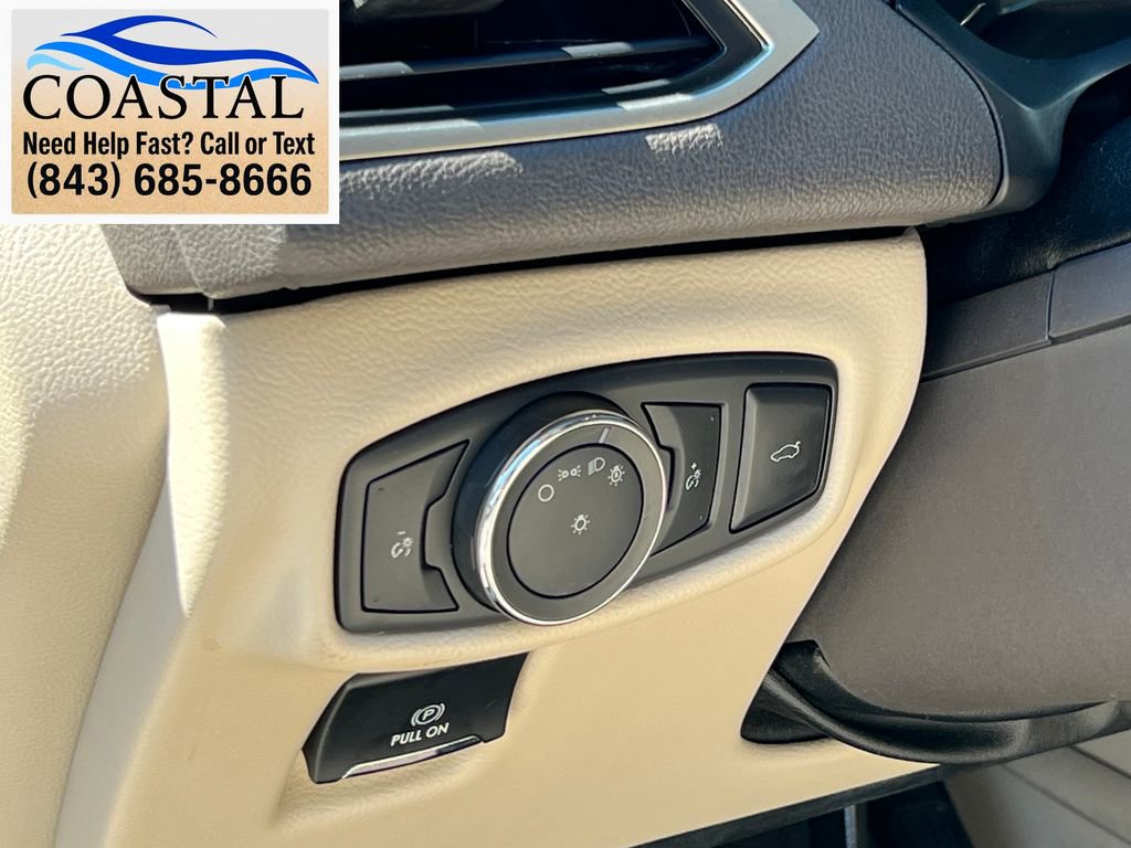 Used 2017 Lincoln MKZ Premiere FWD image 10