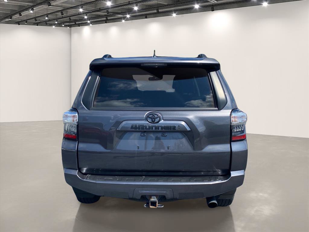 Used 2022 Toyota 4Runner SR5 Premium AWD/4WD image 6