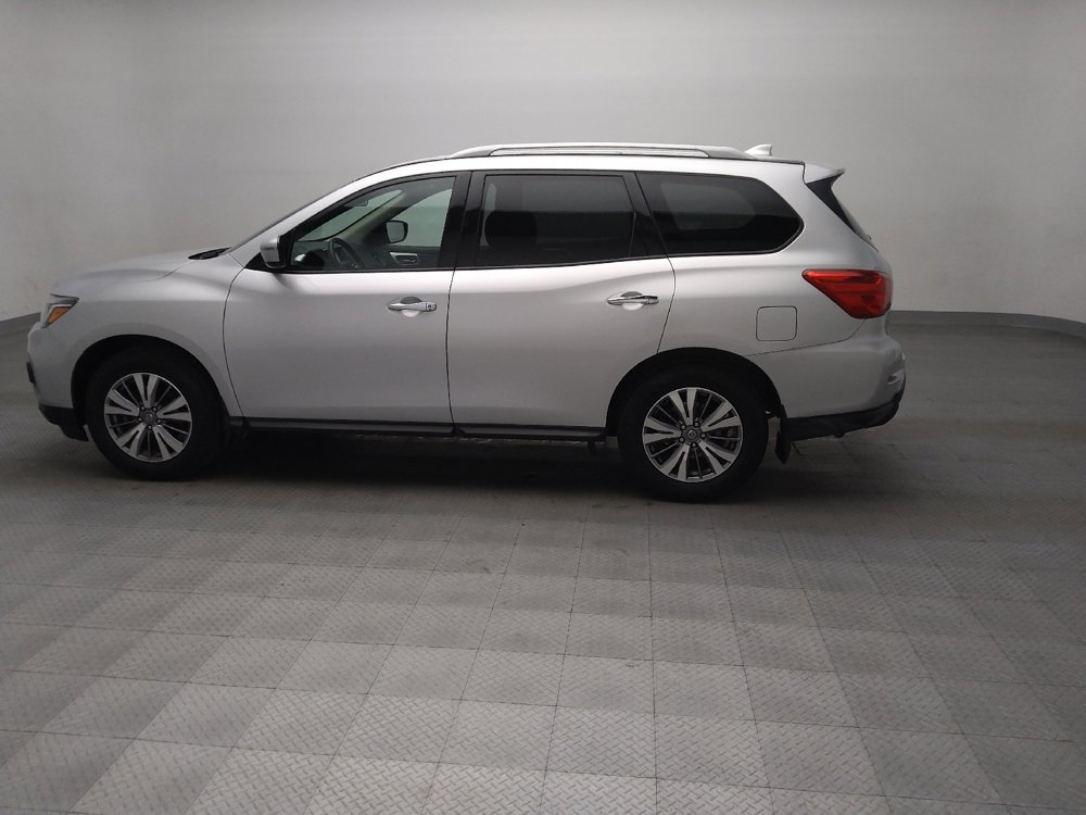 Used 2019 Nissan Pathfinder S FWD image 3