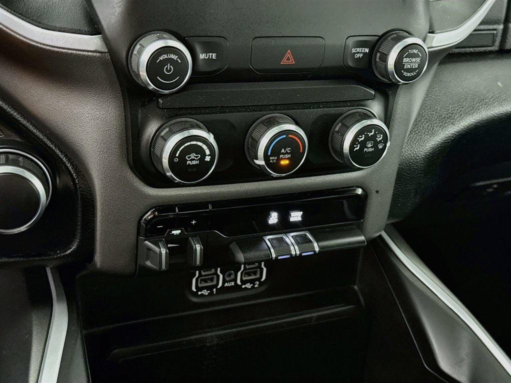 Used 2022 RAM 1500 Big Horn AWD/4WD image 8