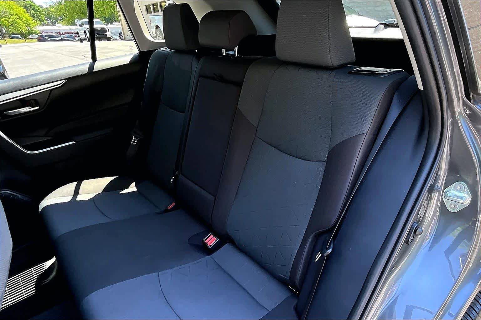 Certified 2025 Toyota RAV4 XLE w/ Convenience Package FWD image 21