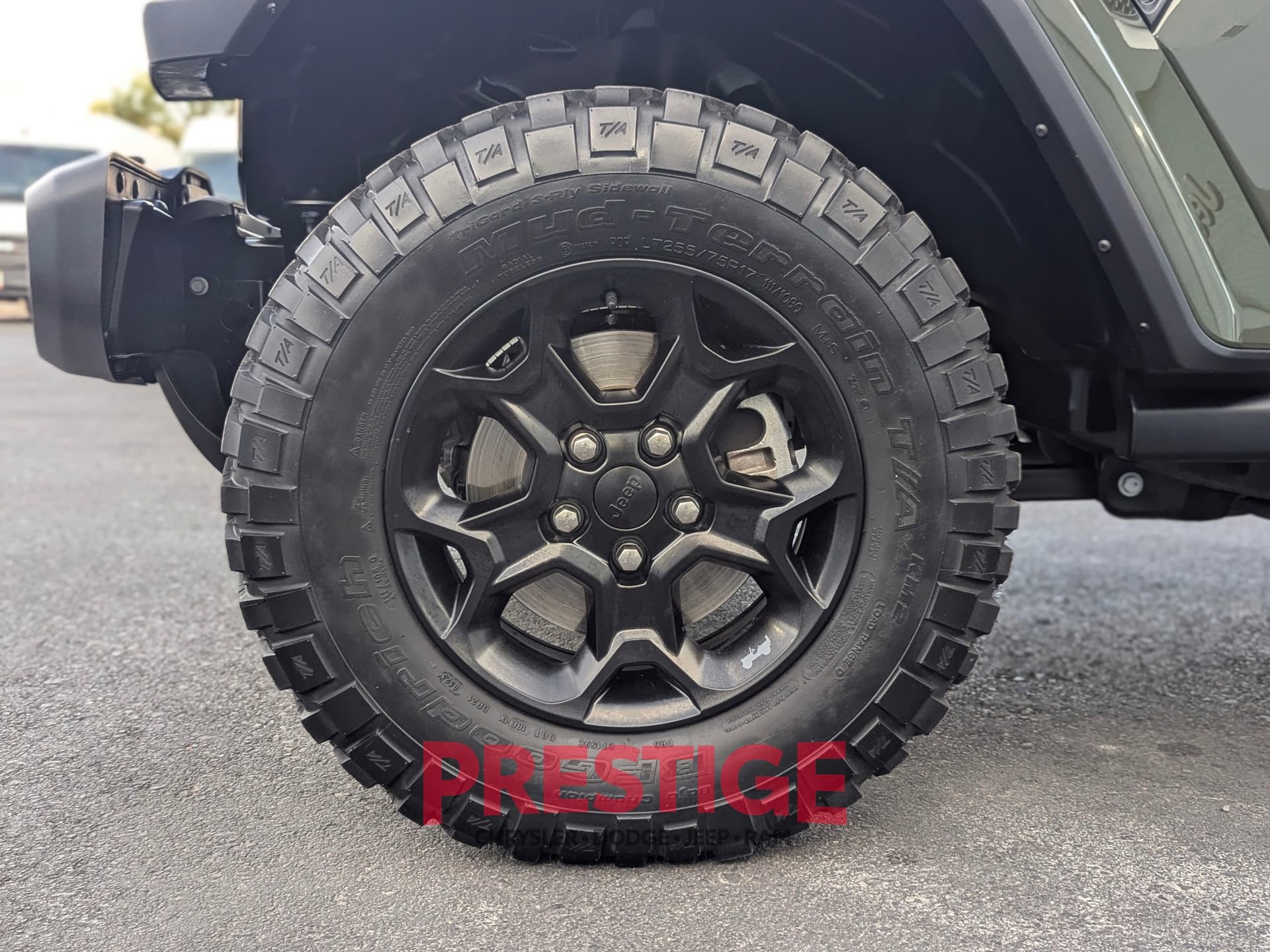 Used 2023 Jeep Gladiator Willys image 38