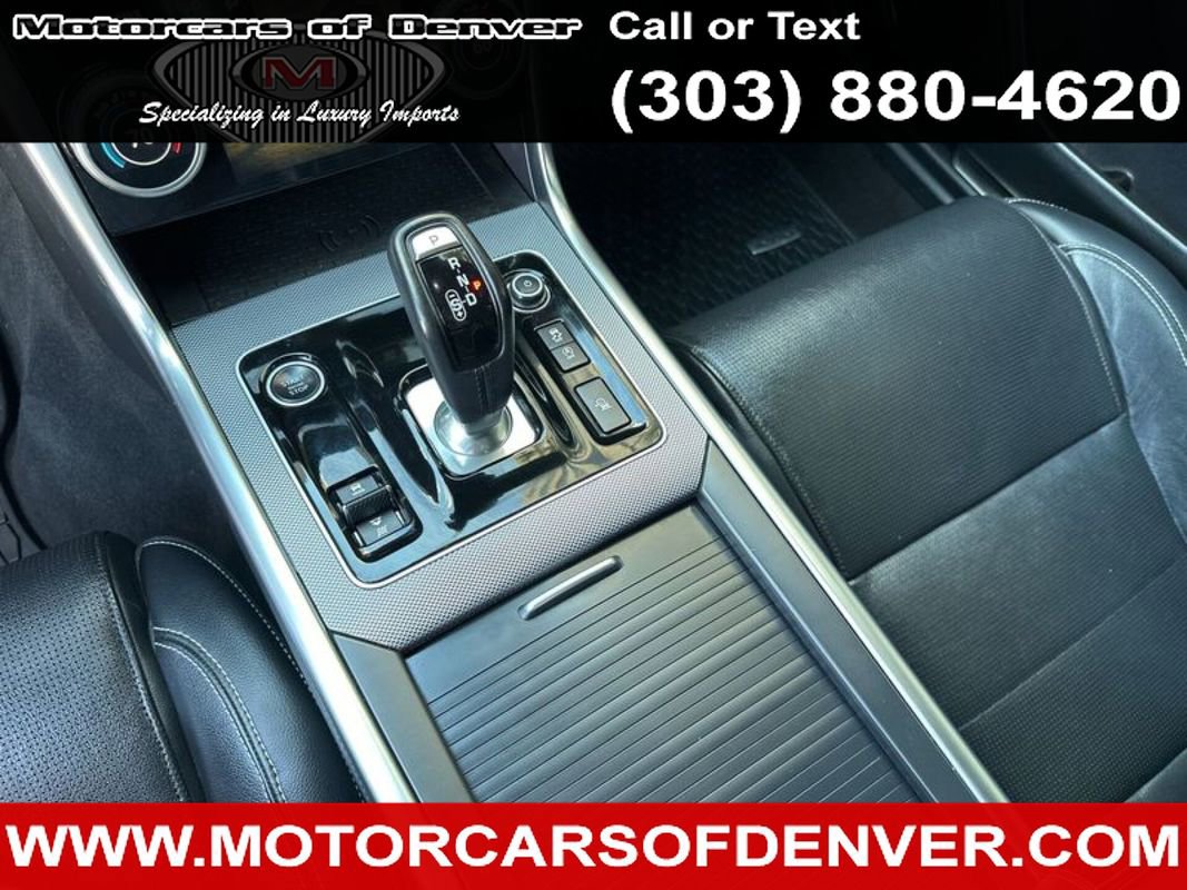 Used 2020 Jaguar XE R-Dynamic S image 17