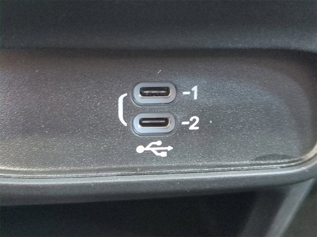 New 2026 Chrysler Pacifica Select image 23