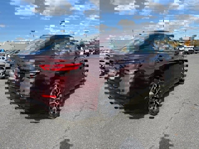 New 2025 Nissan Sentra SV w/ SV Premium Package image 5