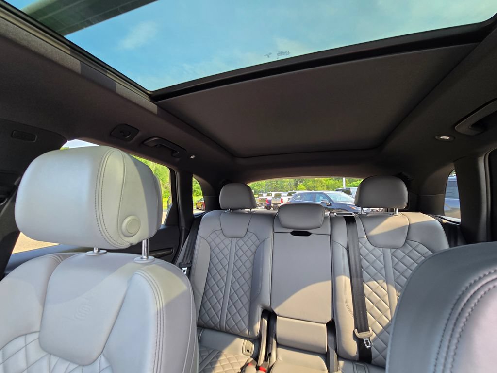 Used 2024 Audi SQ5 Premium Plus AWD/4WD image 28