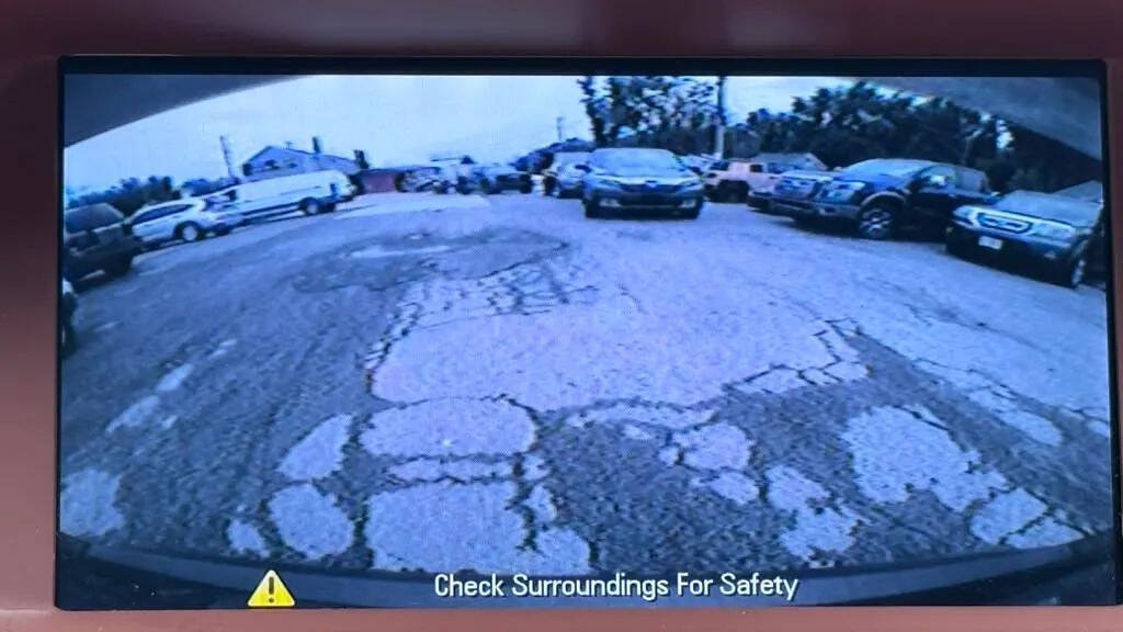 Used 2013 Buick Encore Leather AWD/4WD image 23