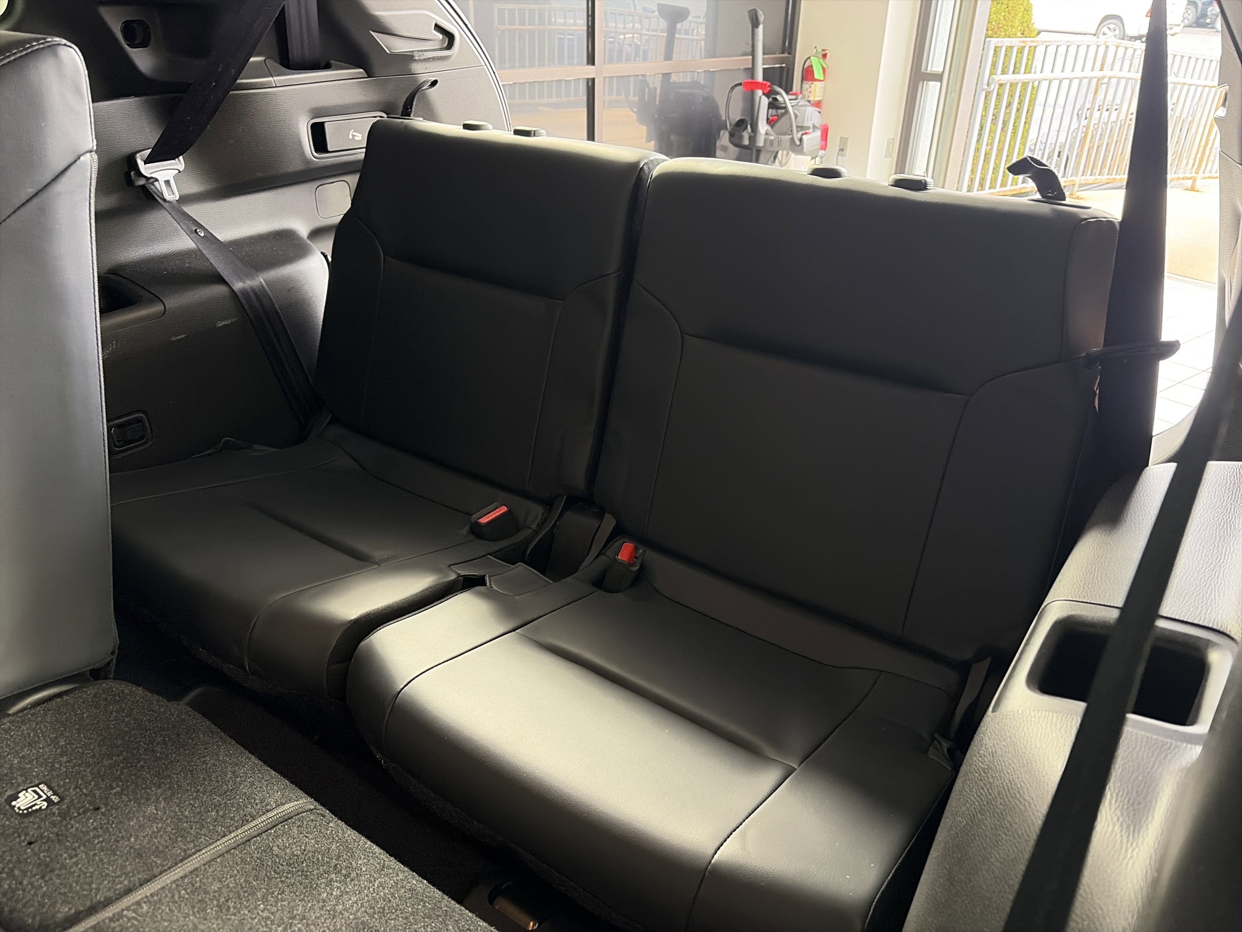 Used 2022 Mitsubishi Outlander SE image 8