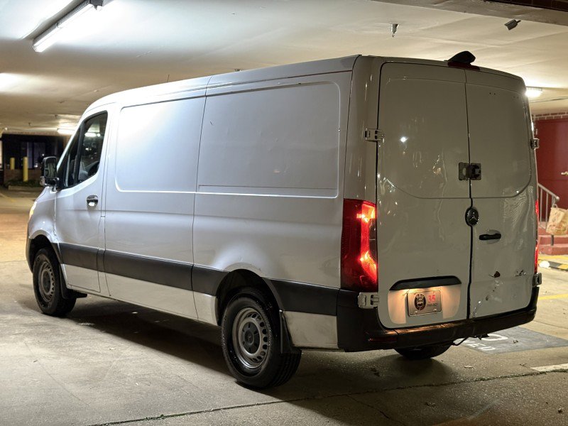 Used 2019 Mercedes-Benz Sprinter 144 Cargo image 4