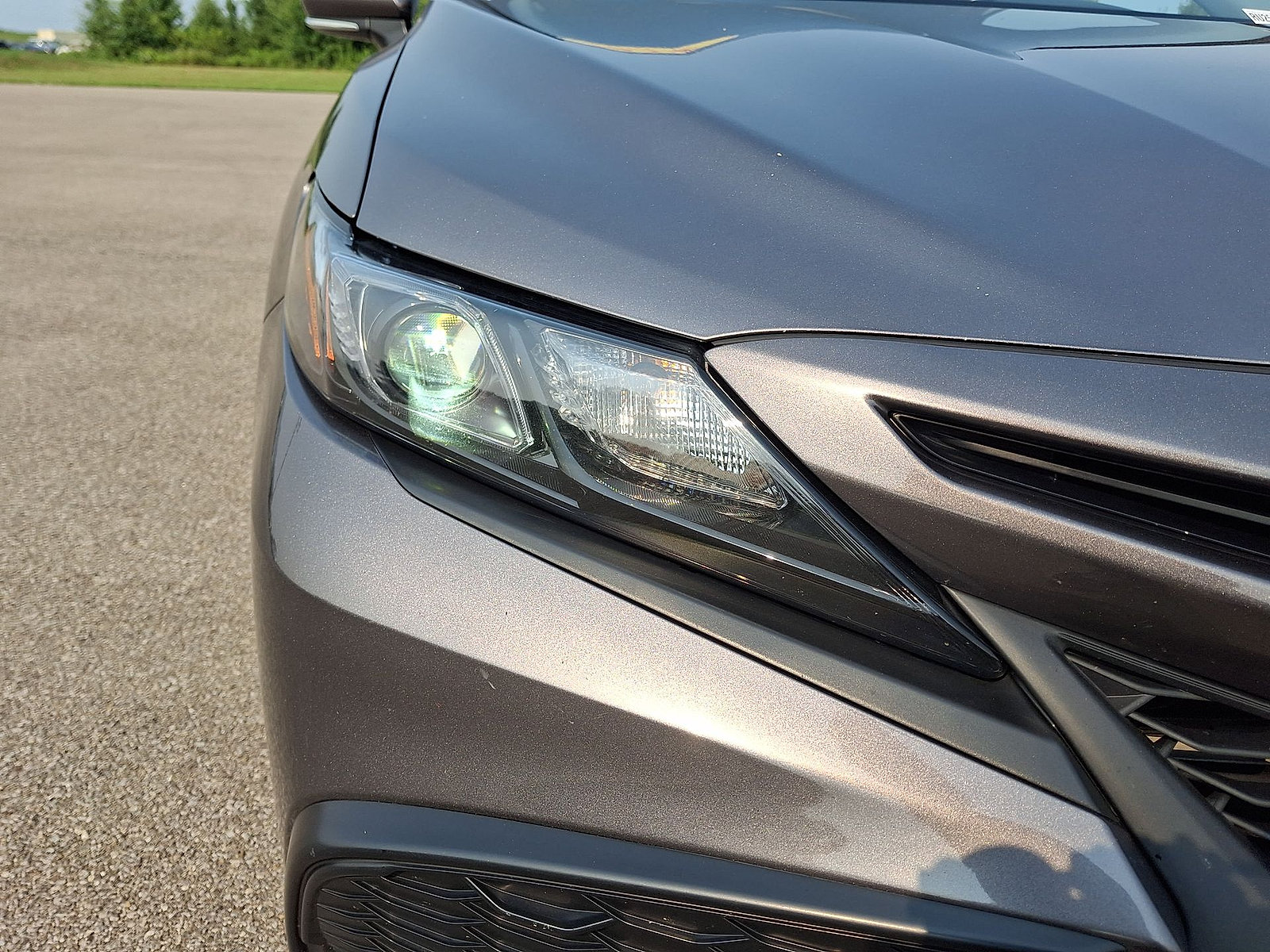 Used 2024 Toyota Camry SE FWD image 28