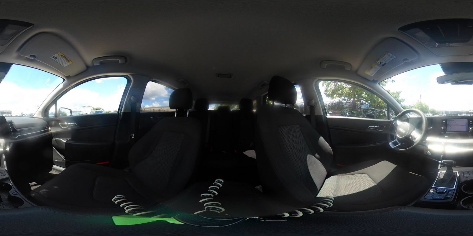 Used 2025 Nissan Rogue SV FWD image 37