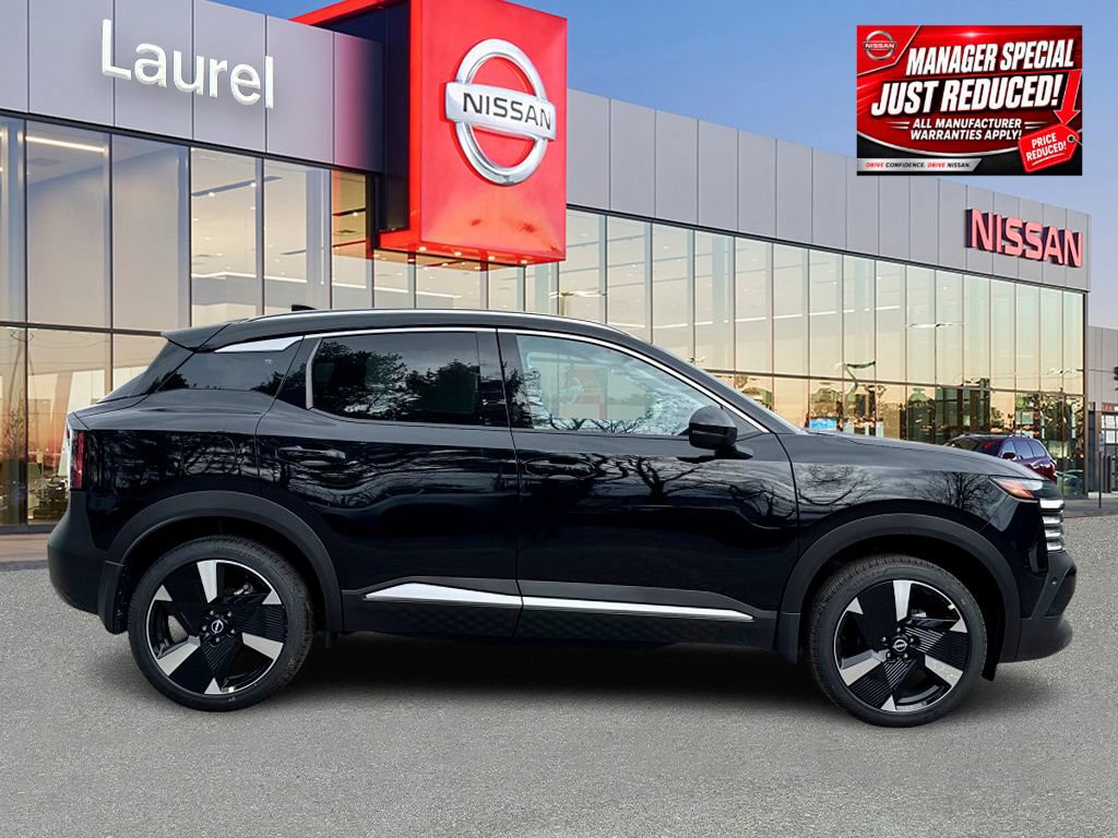 New 2025 Nissan Kicks SR AWD/4WD image 3