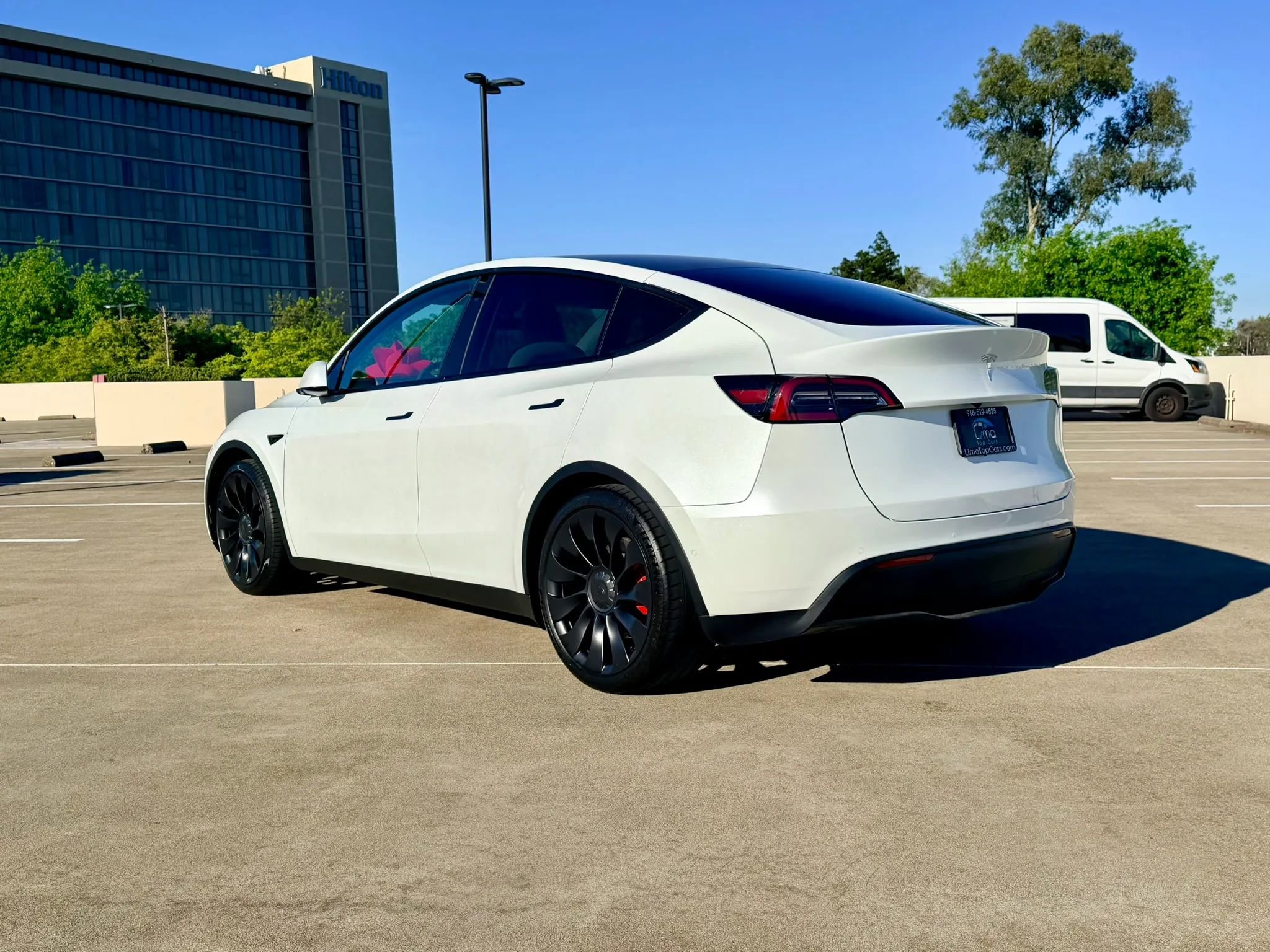 Used 2022 Tesla Model Y Performance image 8