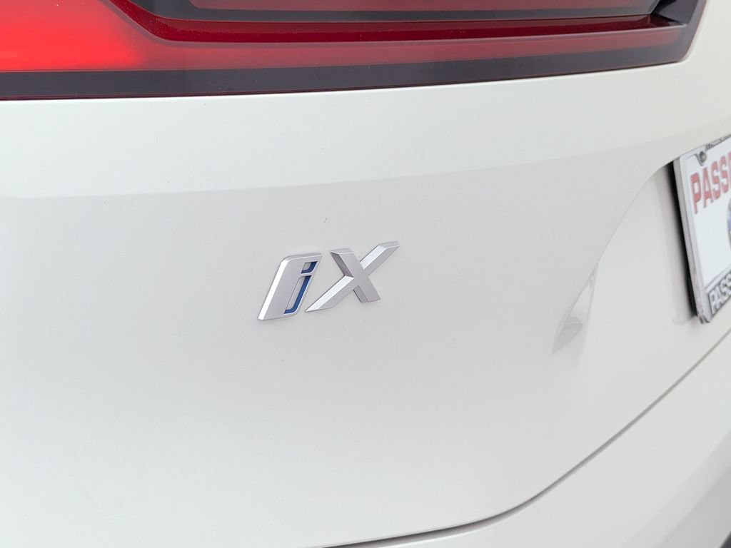 Certified 2024 BMW iX xDrive50 AWD/4WD image 13