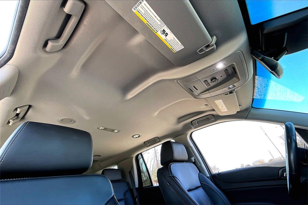 Used 2019 GMC Yukon SLT image 17