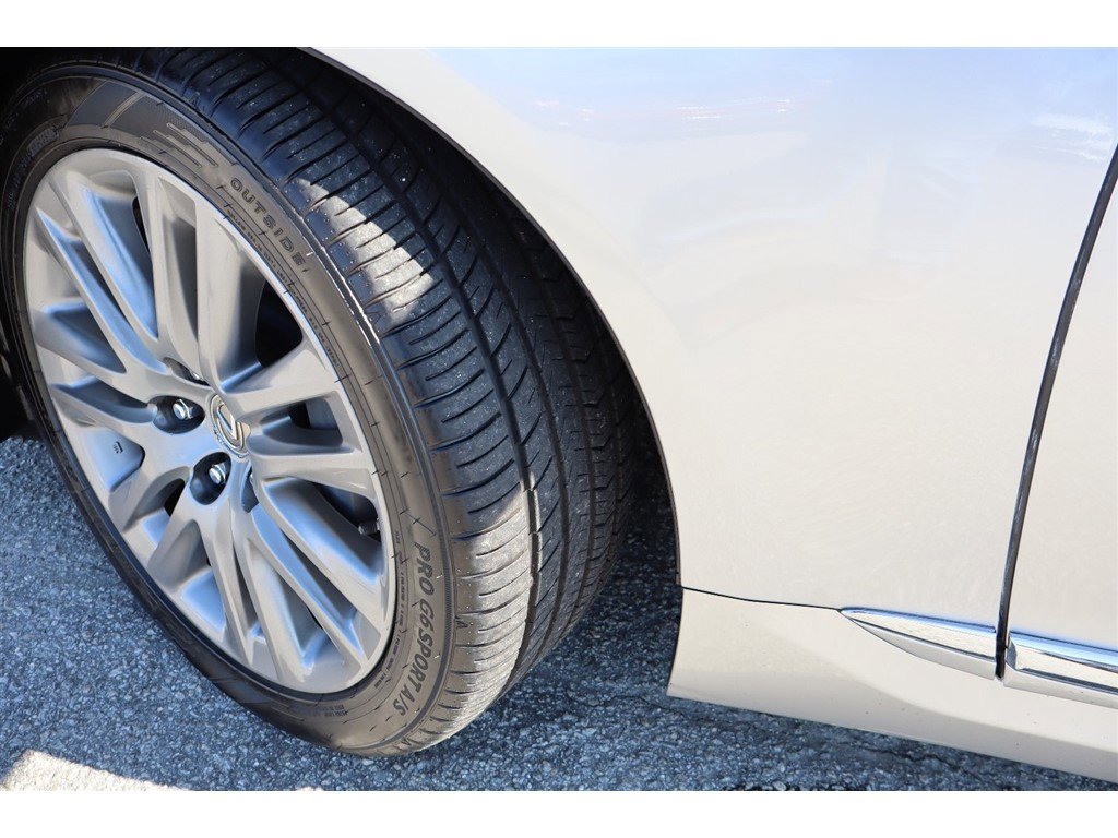 Used 2013 Lexus LS 460 AWD w/ Comfort Pkg image 53