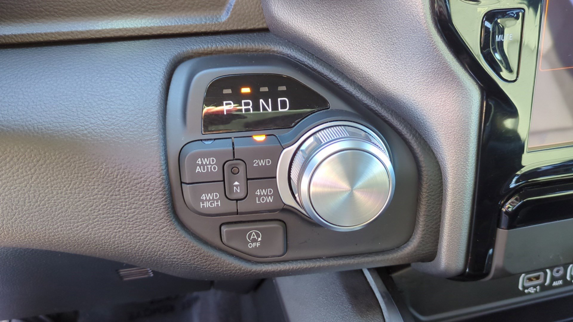 Used 2025 RAM 1500 Laramie w/ Sport Appearance Package image 26