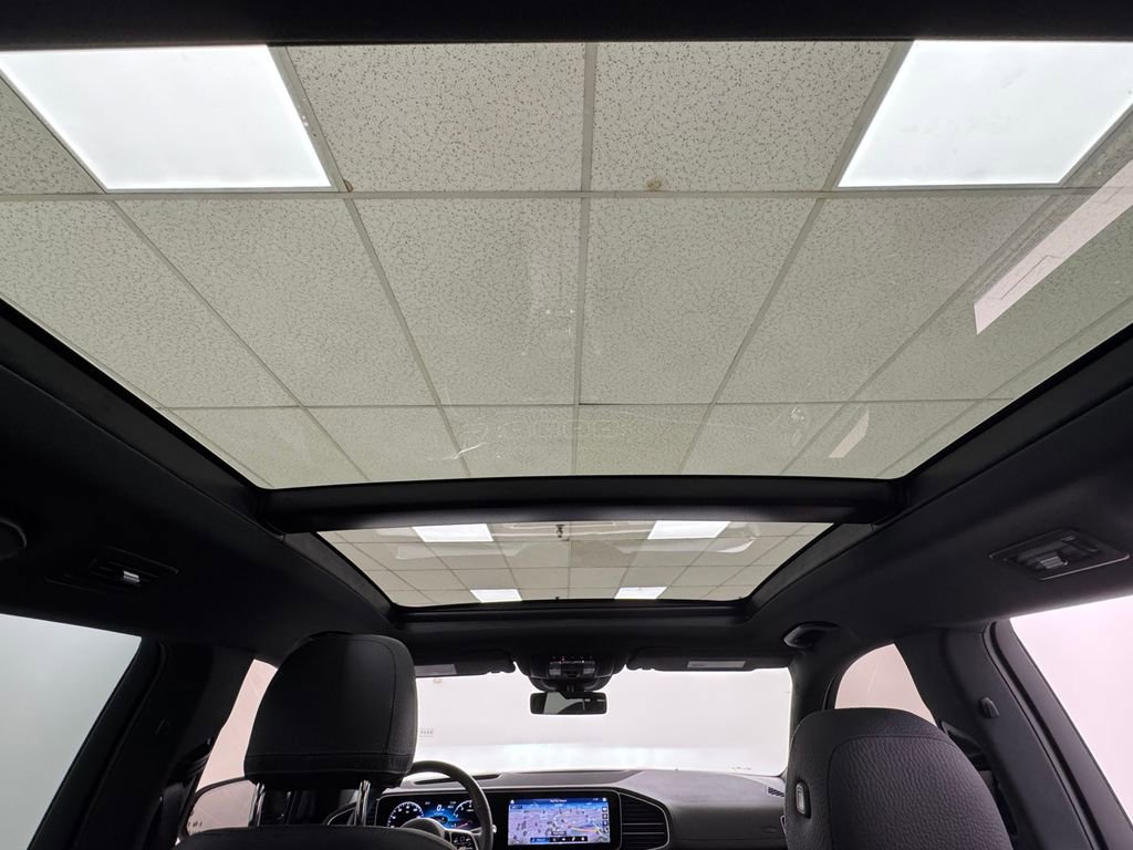 Used 2022 Mercedes-Benz GLS 450 4MATIC image 34