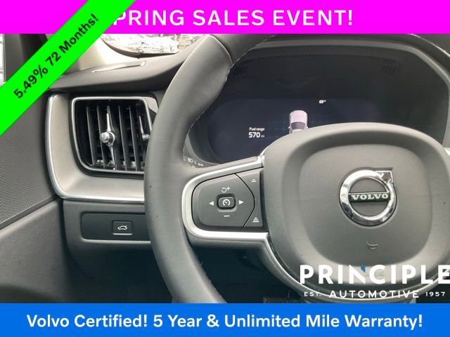 Certified 2025 Volvo XC60 B5 Core image 20
