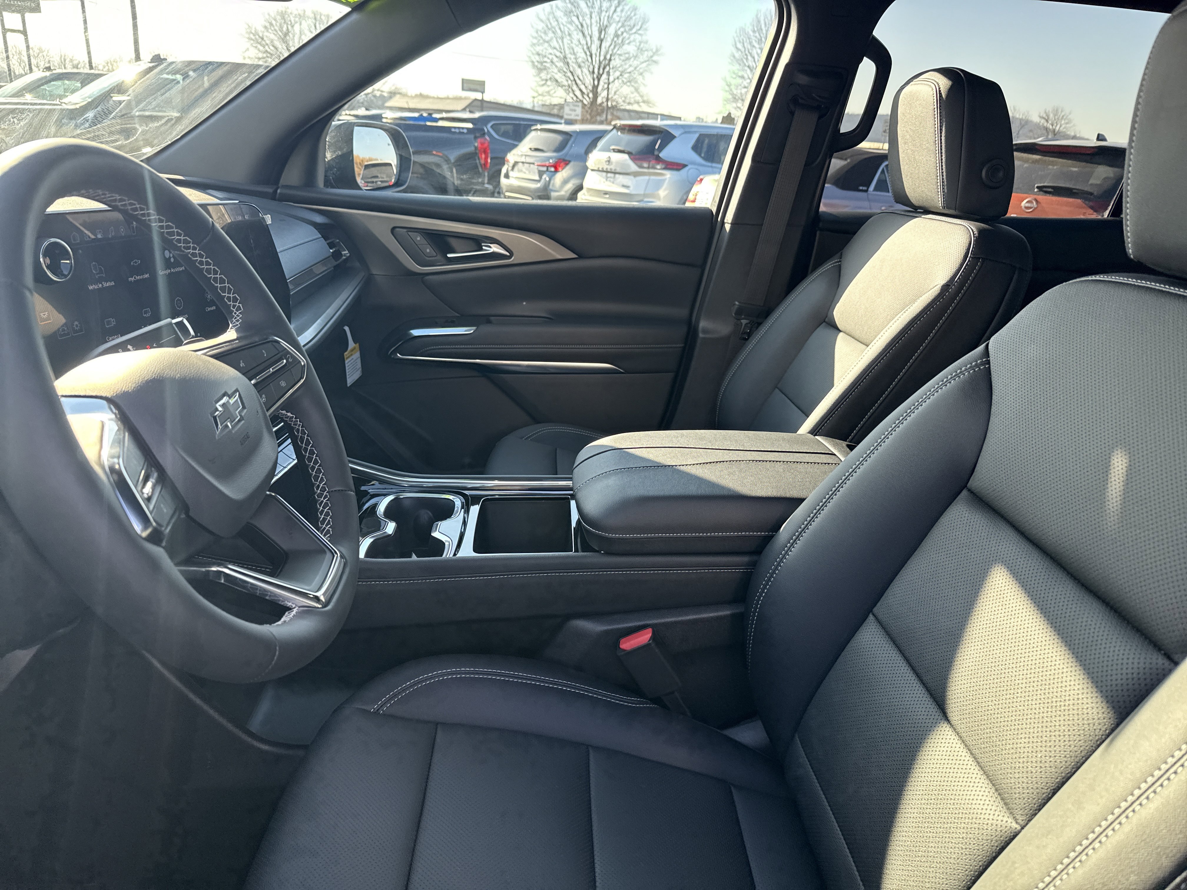 New 2026 Chevrolet Traverse LT w/ Midnight/Sport Edition image 10