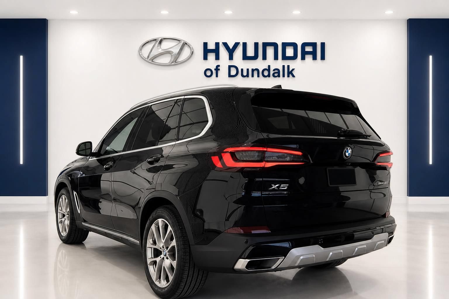 Used 2020 BMW X5 sDrive40i w/ Premium Package RWD image 2