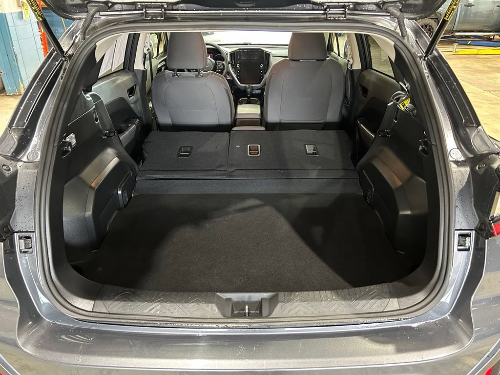 Used 2025 Subaru Crosstrek 2.5i Premium AWD/4WD image 13
