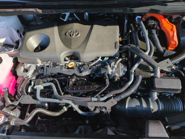 Used 2025 Toyota Sienna Platinum image 32