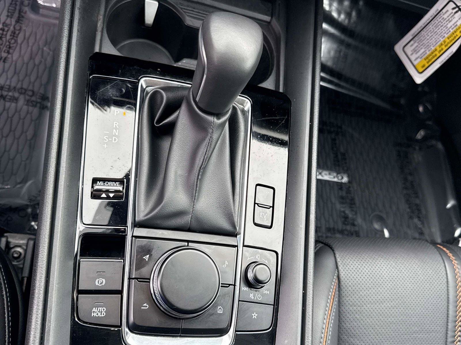 Certified 2025 MAZDA CX-50 2.5 Hybrid w/ Weather Package image 32