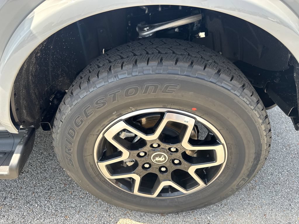 New 2026 Ford Bronco Outer Banks AWD/4WD image 10