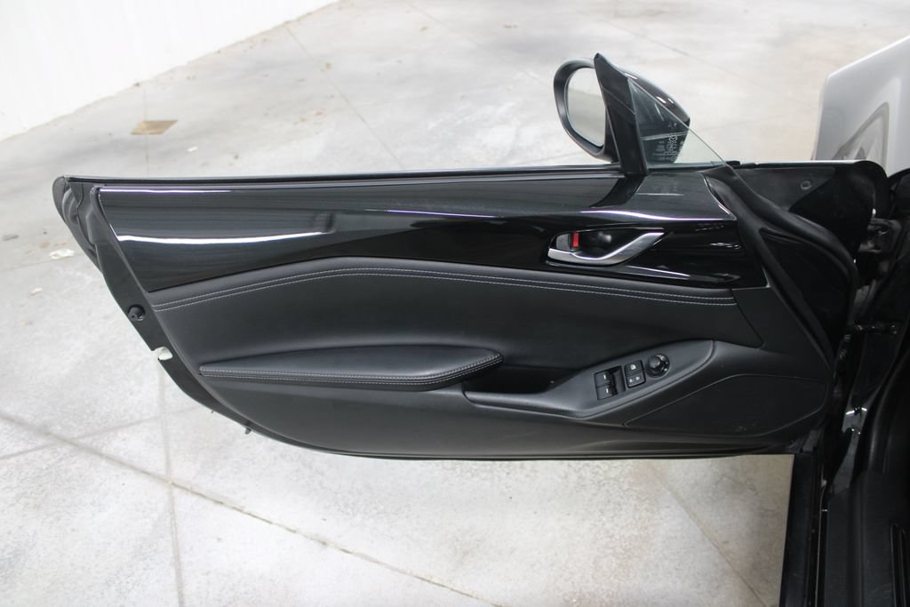 Used 2025 MAZDA MX-5 Miata RF Grand Touring RWD image 28