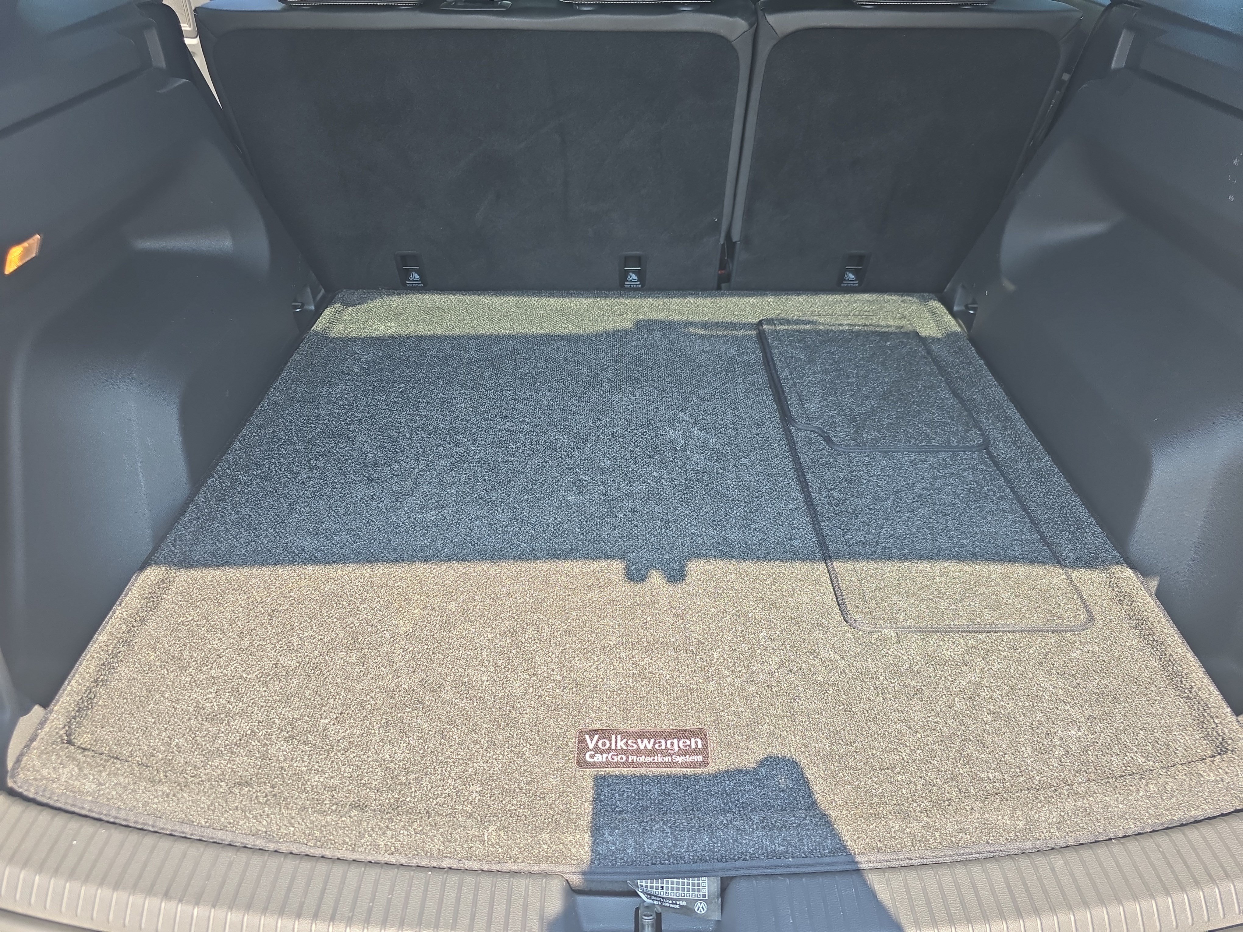 Used 2023 Volkswagen Atlas Cross Sport SE w/ Panoramic Sunroof Package FWD image 13