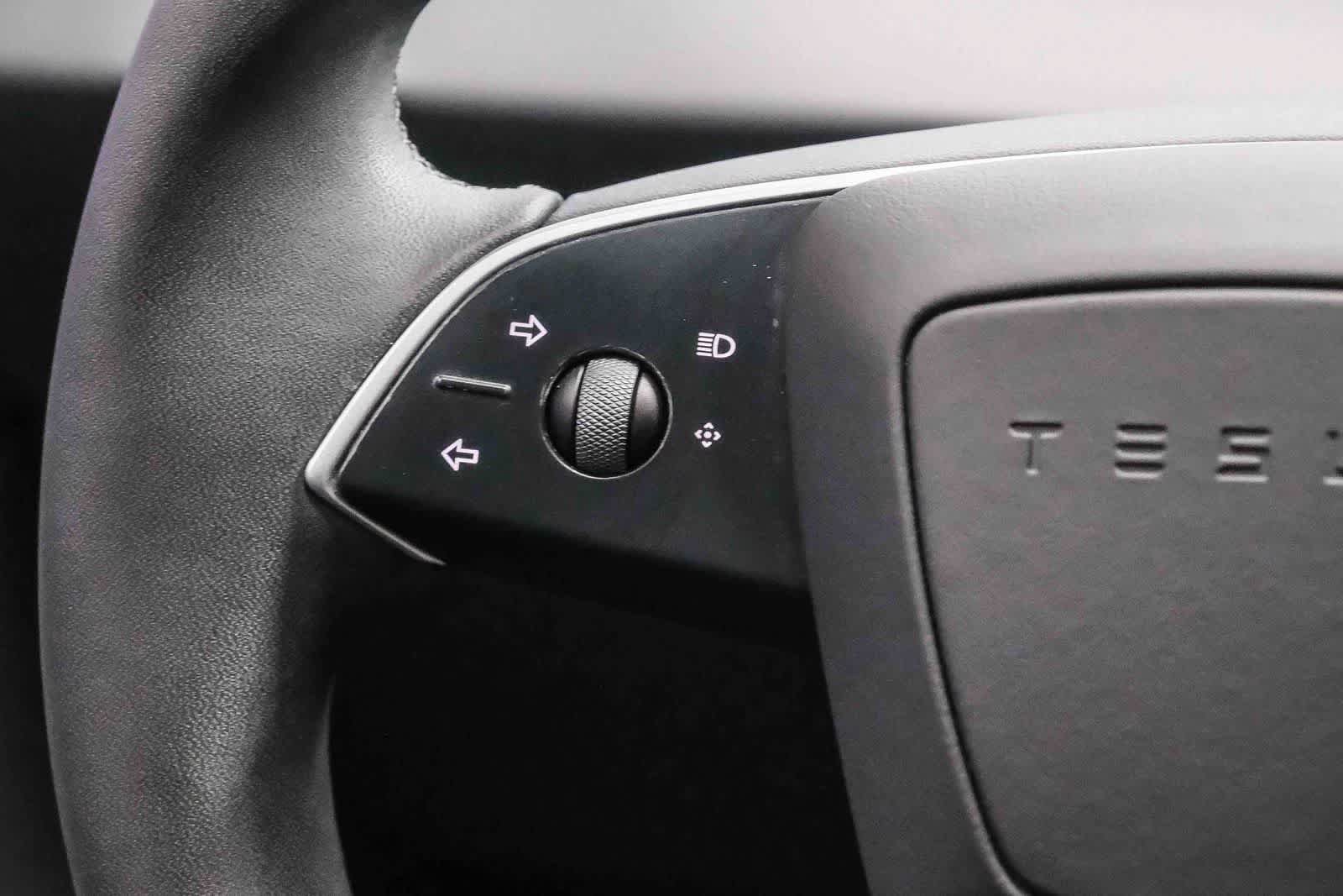 Used 2024 Tesla Model 3 Standard Range RWD image 19