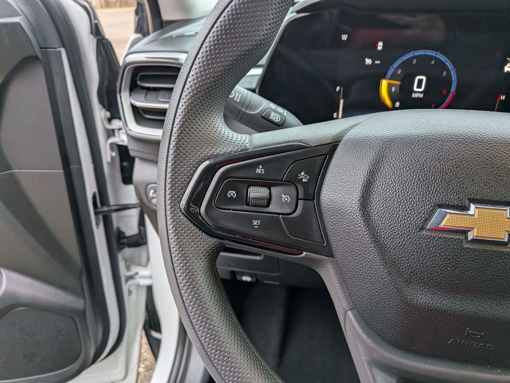 Used 2025 Chevrolet TrailBlazer LT image 19