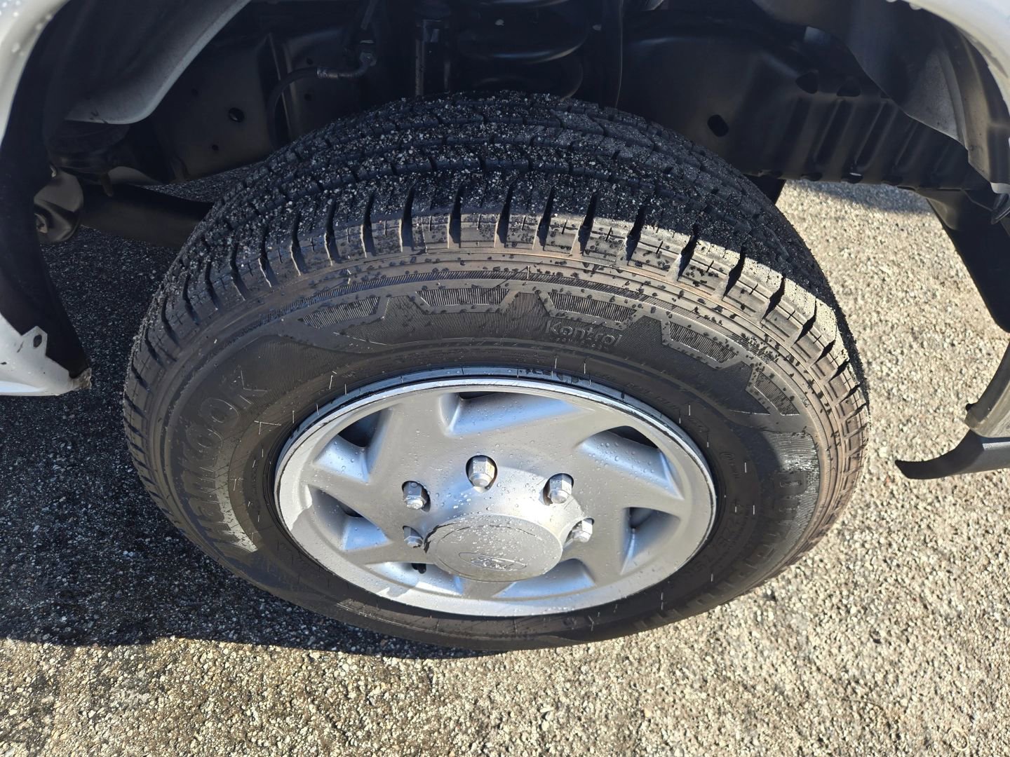 Used 2012 Ford E-350 and Econoline 350 XLT image 26