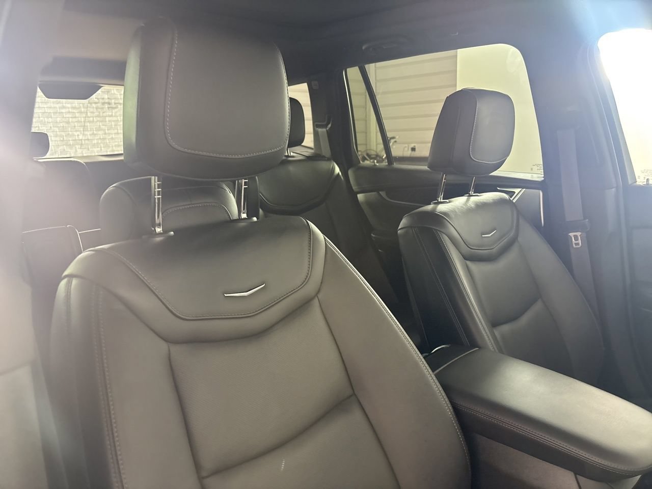 Used 2024 Cadillac XT6 Premium Luxury AWD/4WD image 32