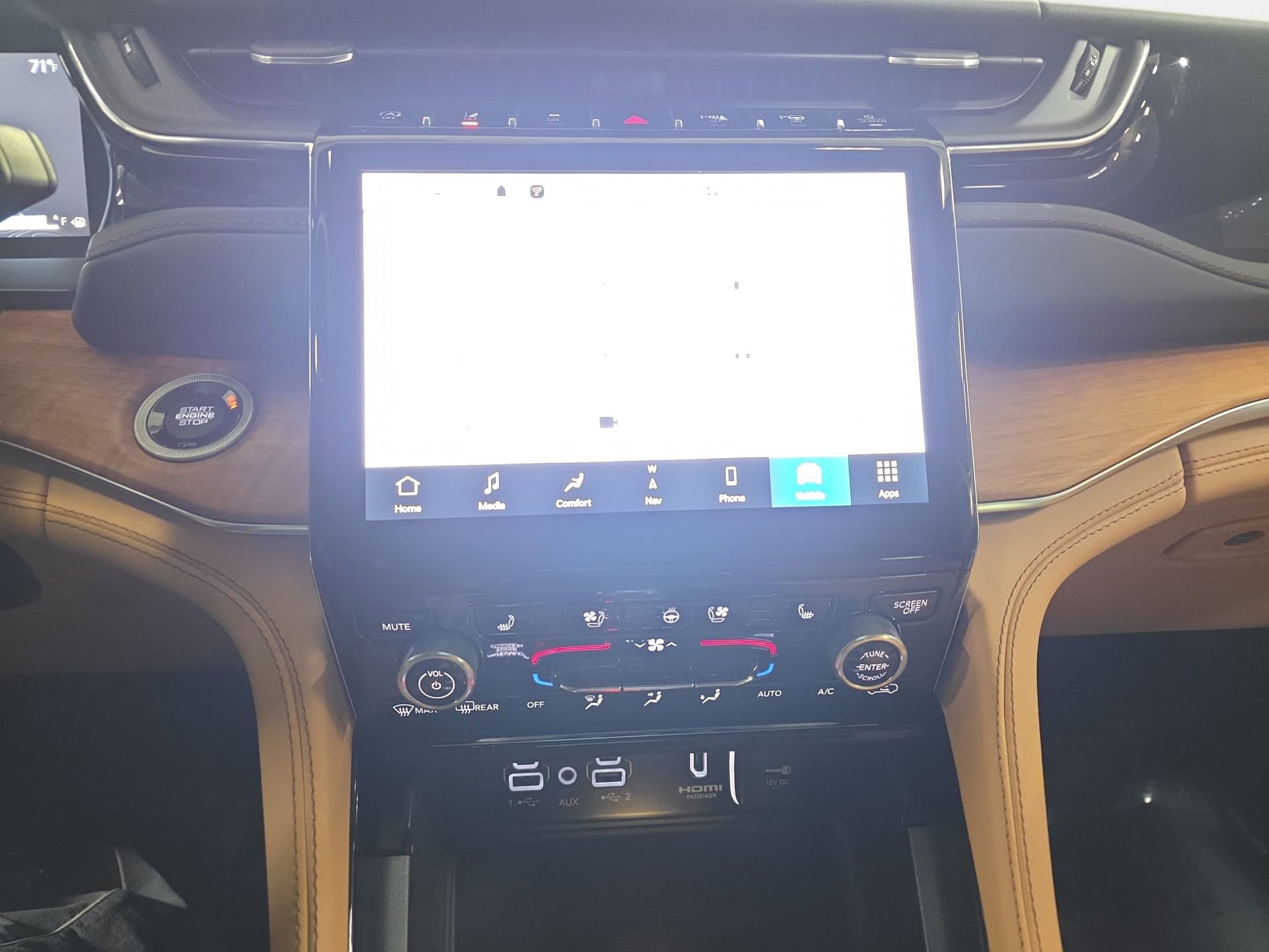 Used 2023 Jeep Grand Cherokee L Summit image 20